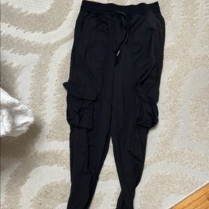 LULULEMON Black Women's cargo joggers
